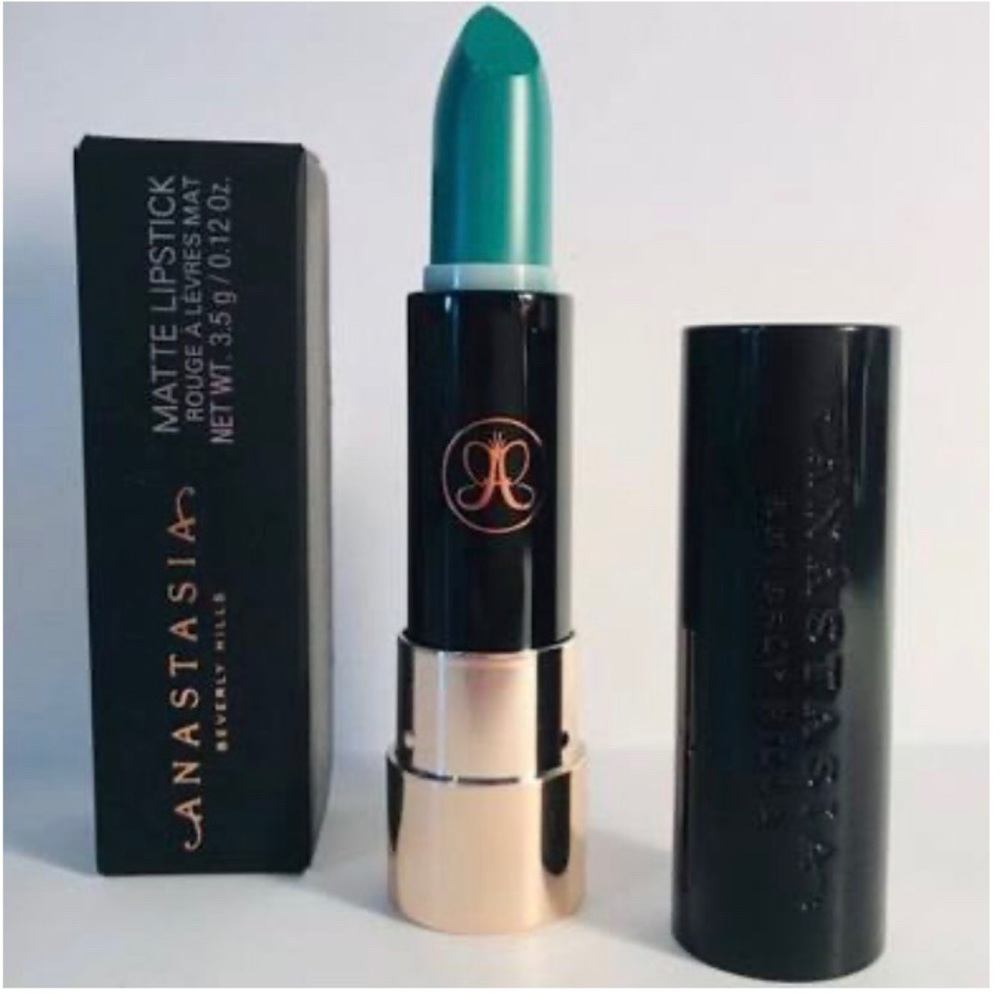 👄HP! INSOMNIAC MATTE LIP